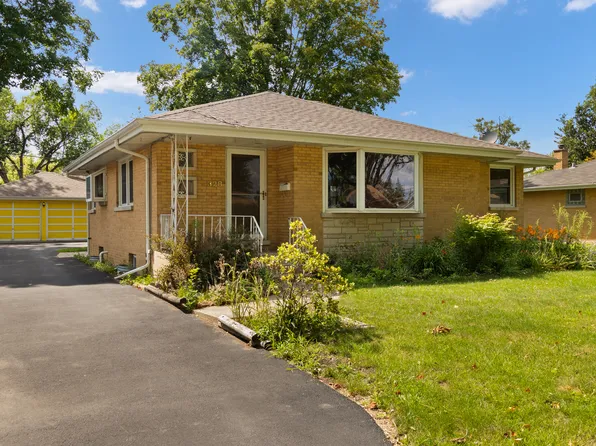 328 S Princeton Ave, Itasca, IL 60143