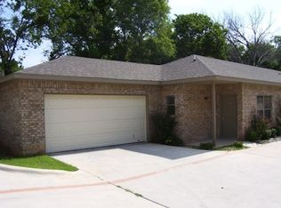 219 S Line St APT 100, Weatherford, TX 76086