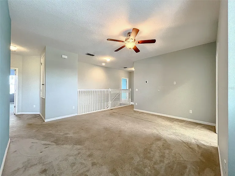 2572 Limerick Cir — Photo 28
