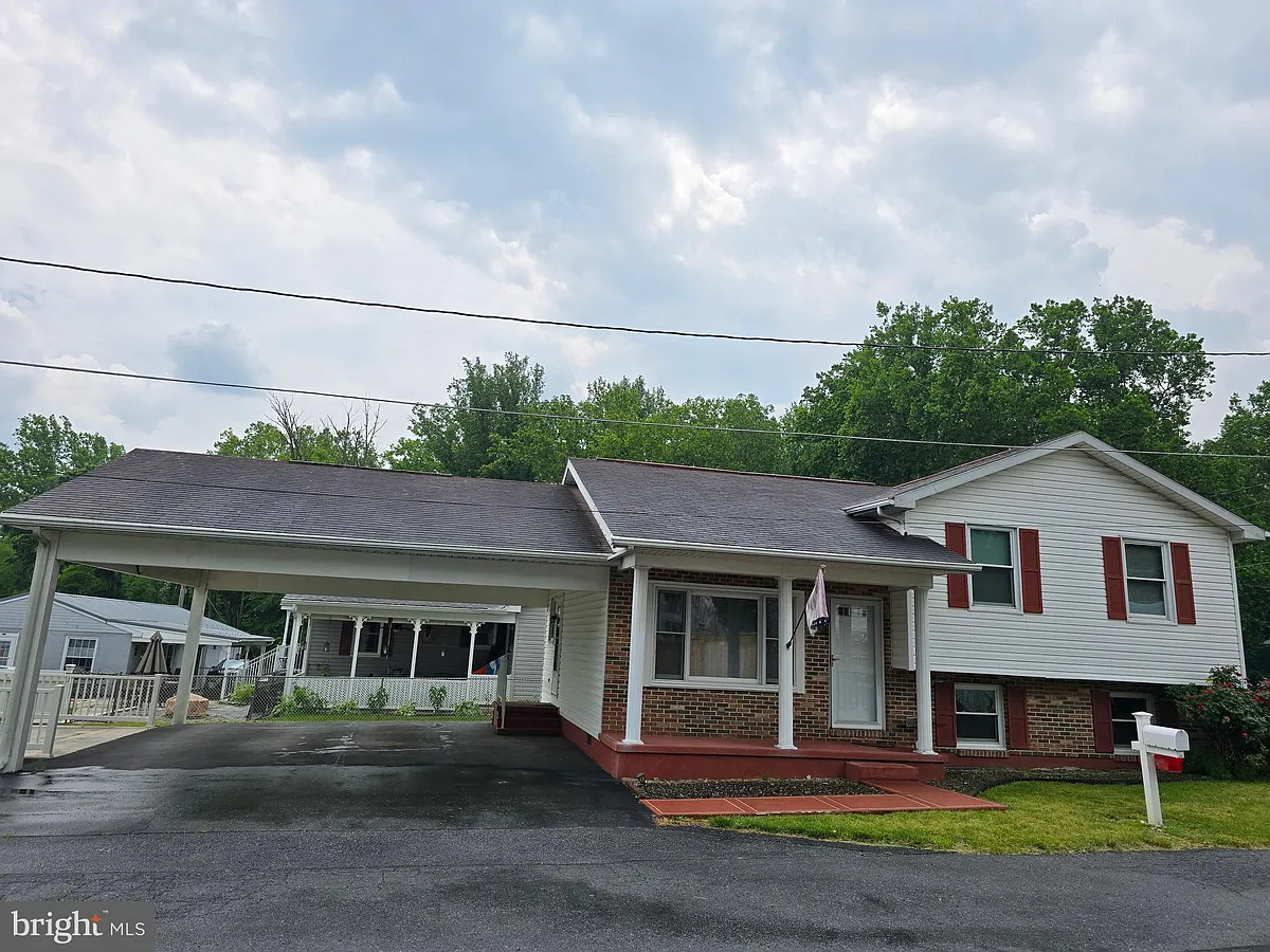 Building Photo - 4 S Altamont Ave