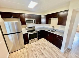 215 1/2 12th St, Pittsburgh, PA 15215