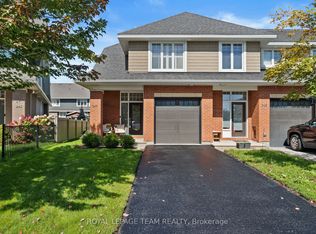 547 Kilspindie Rdg, Ottawa, ON K2J6A2