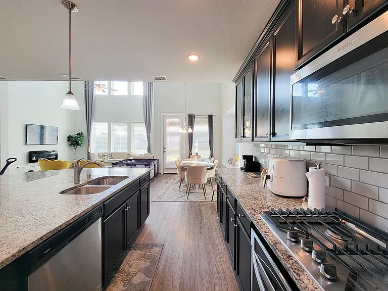 4010 Palmer Meadow Ct — Photo 14