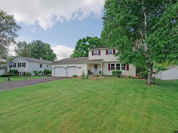2nd image of 42 Greenridge Dr