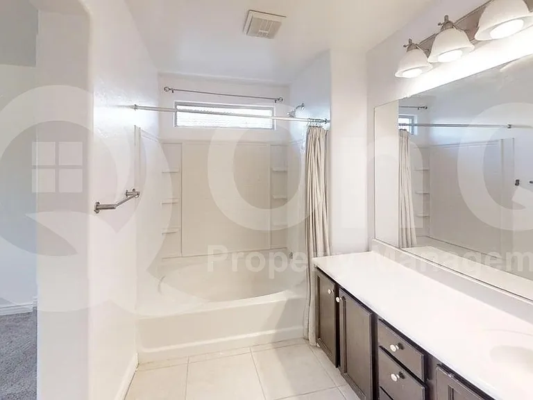 18631 W Superior Ave — Photo 12