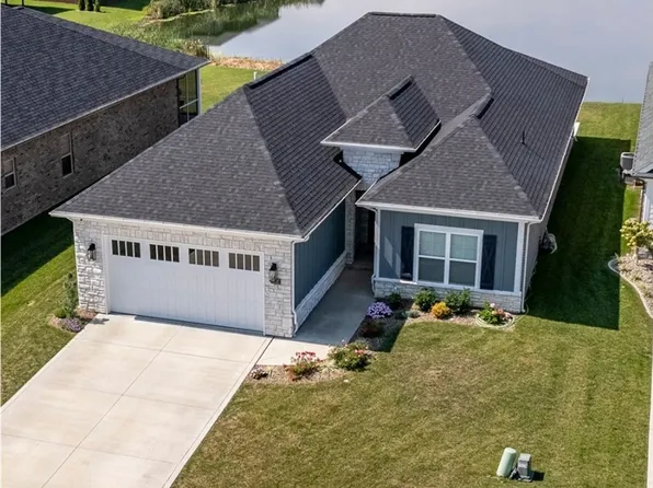 1707 Greenbrier Place, Henryville, IN 47126