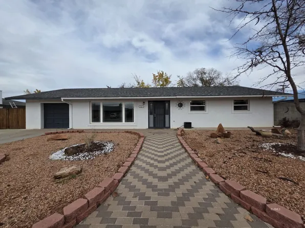 367 Cedar St, Page, AZ 86040