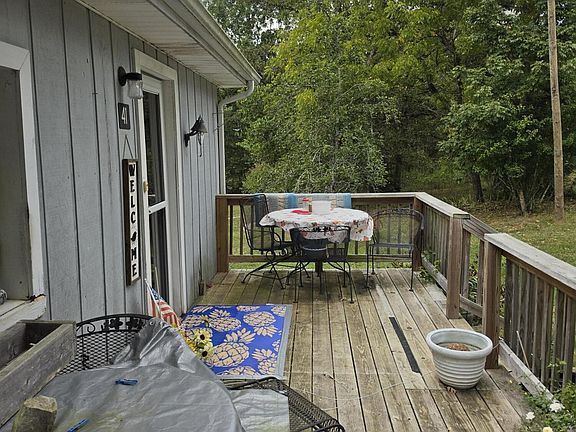 5th image of 41 Dripping Springs Rd