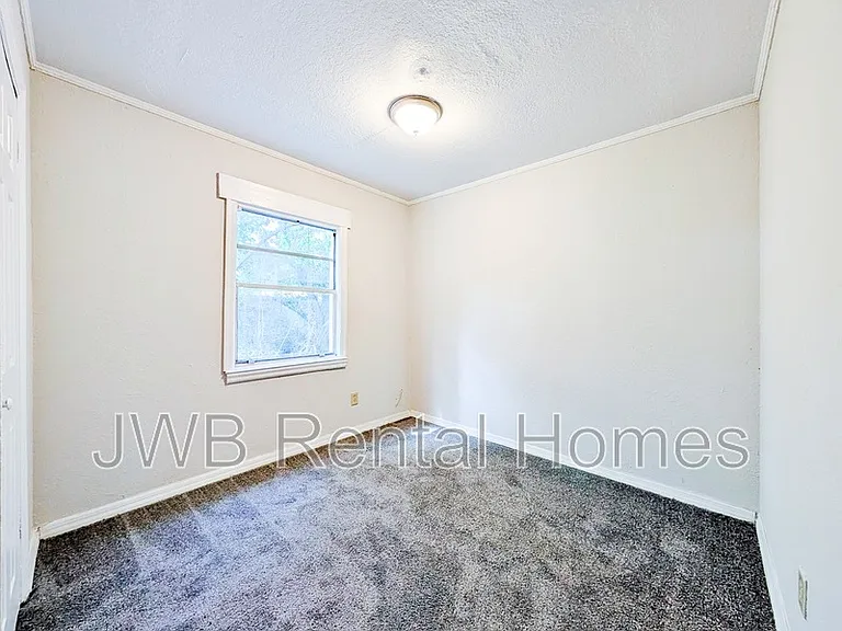 2942 Bethel Ct — Photo 12