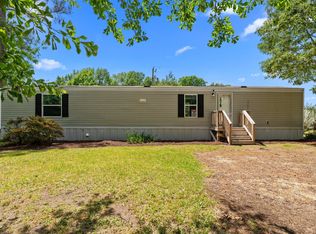 596 Lane Rd, Dunn, NC 28334