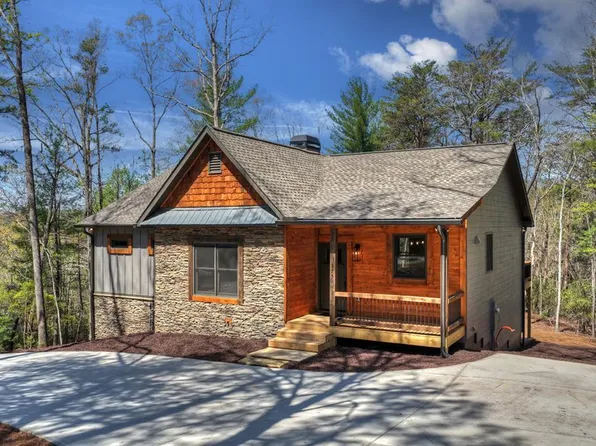 375 Seneca Dr, Ellijay, GA 30540