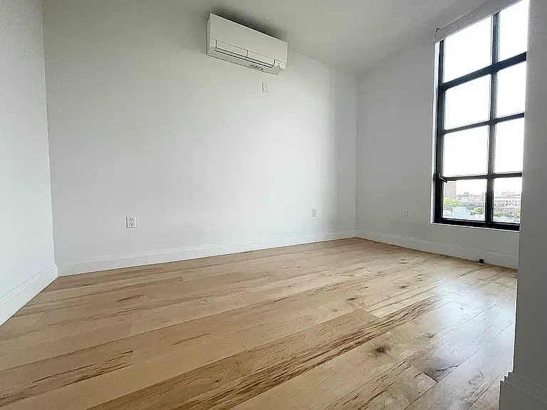 564 Saint Johns Pl #828 — Photo 3