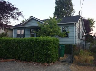 710 N 100th St, Seattle, WA 98133