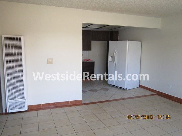 1st image of 626 N Kingsley Dr APT 8
