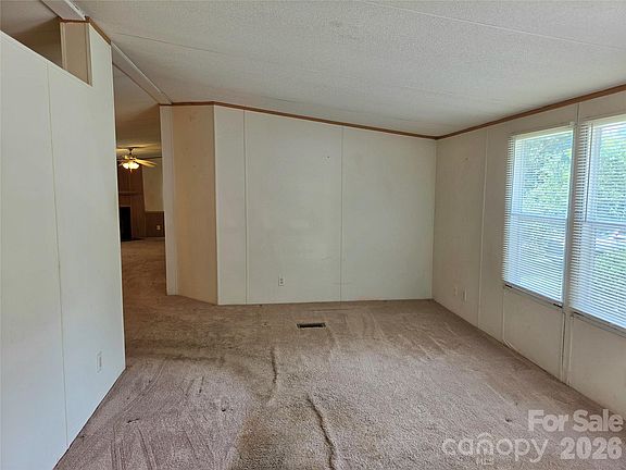 4th image of 14492 Saint Simon Ct