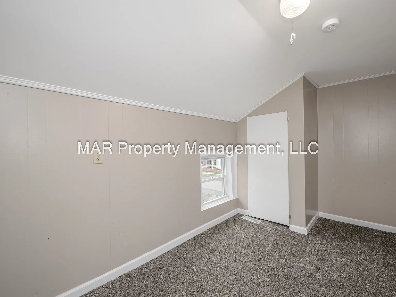 4 bed, 1476 sqft, $1,400 — Photo 3
