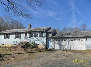 19 R Ed Holcomb Rd, Southwick, MA 01077