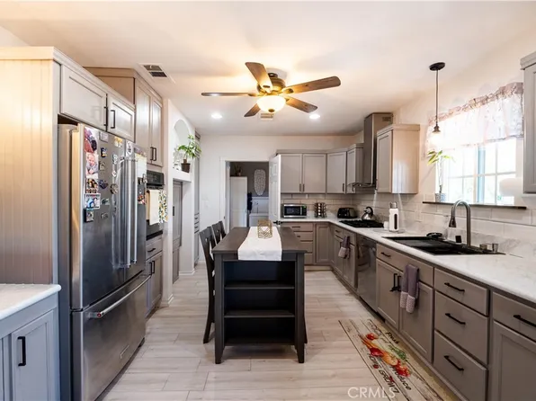 28264 Calico Dr, Barstow, CA 92311