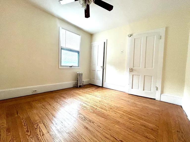 17 W Main St — Photo 31