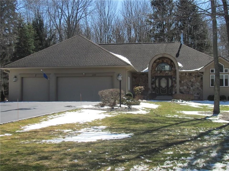 1st image of 1137 Amberwood Ln