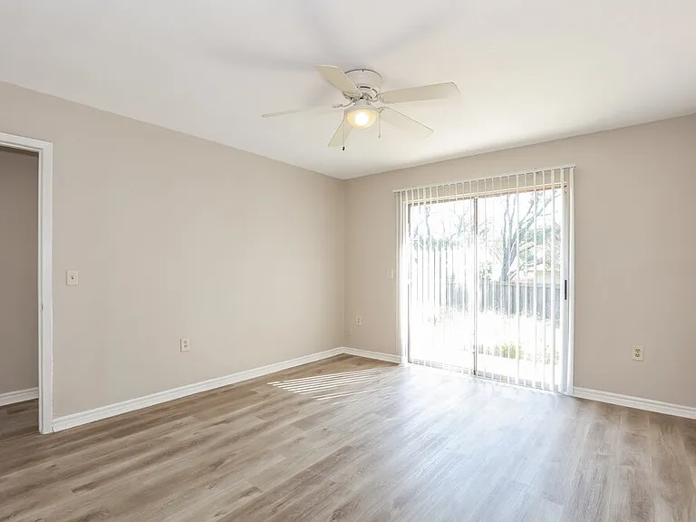16419 Spruce Leaf — Photo 10