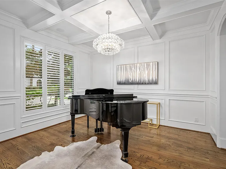 122 Sibelius Ln — Photo 8