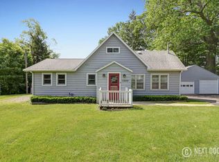 72555 Baseline Rd, South Haven, MI 49090