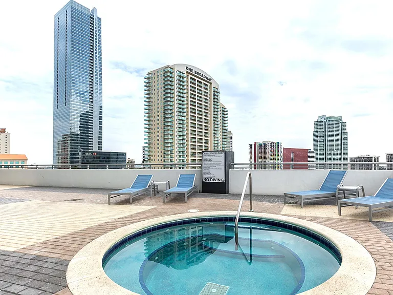 60 SW 13th St #1617 — Photo 33
