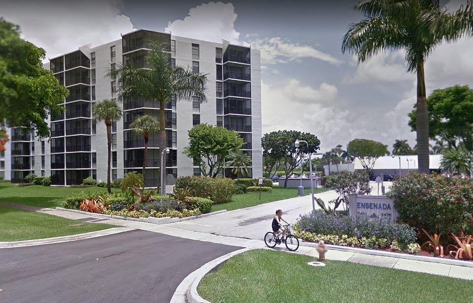1st image of 3401 N Country Club Dr #44