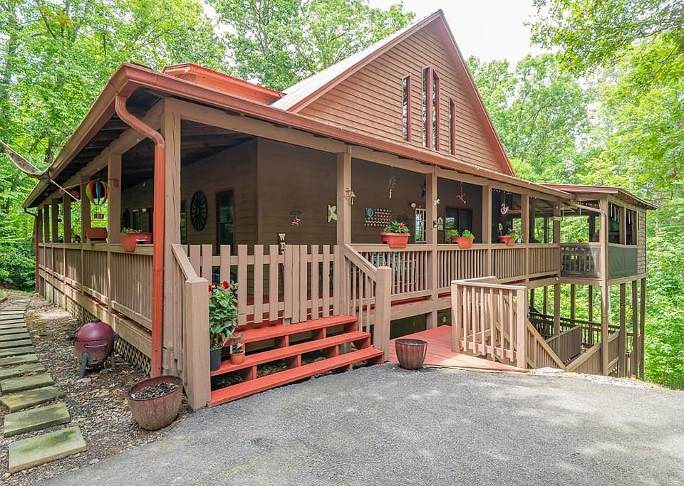 1st image of 196 Wildwind Ln