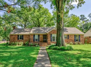 2974 Bannockburn Rd, Memphis, TN 38128