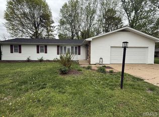 1006 E 10th St #M, Mountain Grove, MO 65711