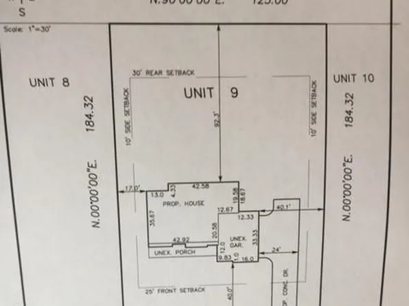 Climbing Way, Pinckney, MI 48169