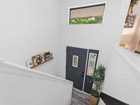 5th image of 506 S Mount Carmel Ave