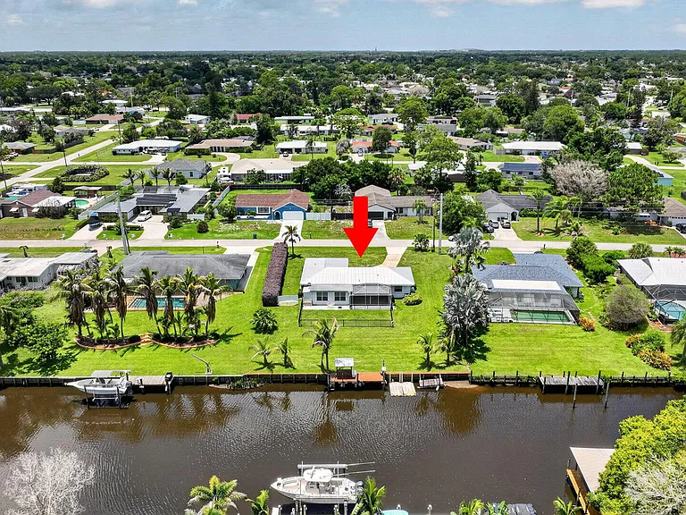 416 SE Naranja Ave — Photo 41