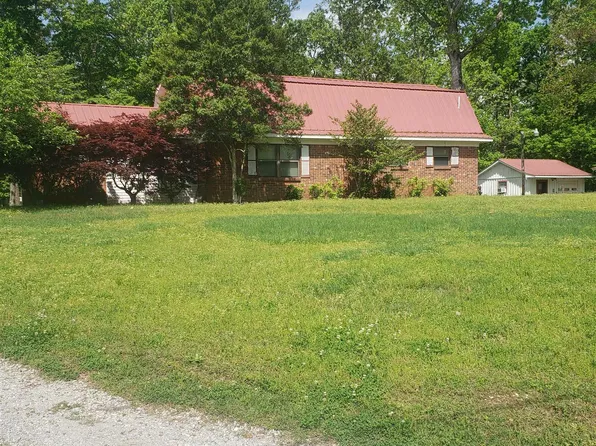 200 Windy Pines Ln, Counce, TN 38326