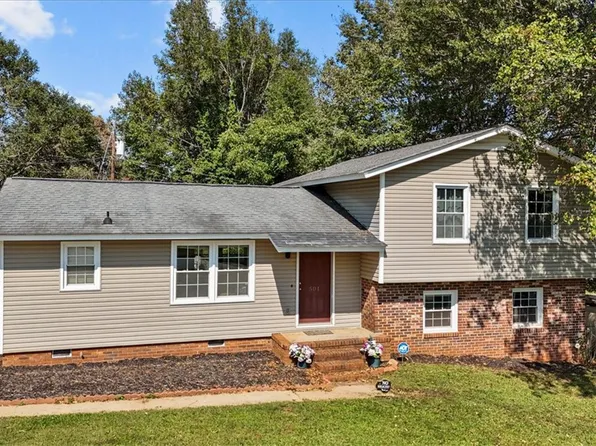 501 Westchester Rd, Easley, SC 29640