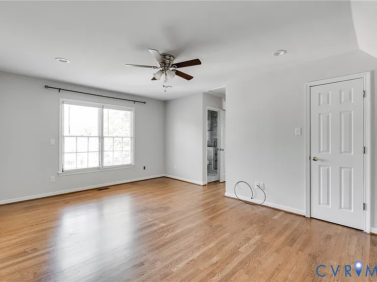 5318 Monument Ave — Photo 32