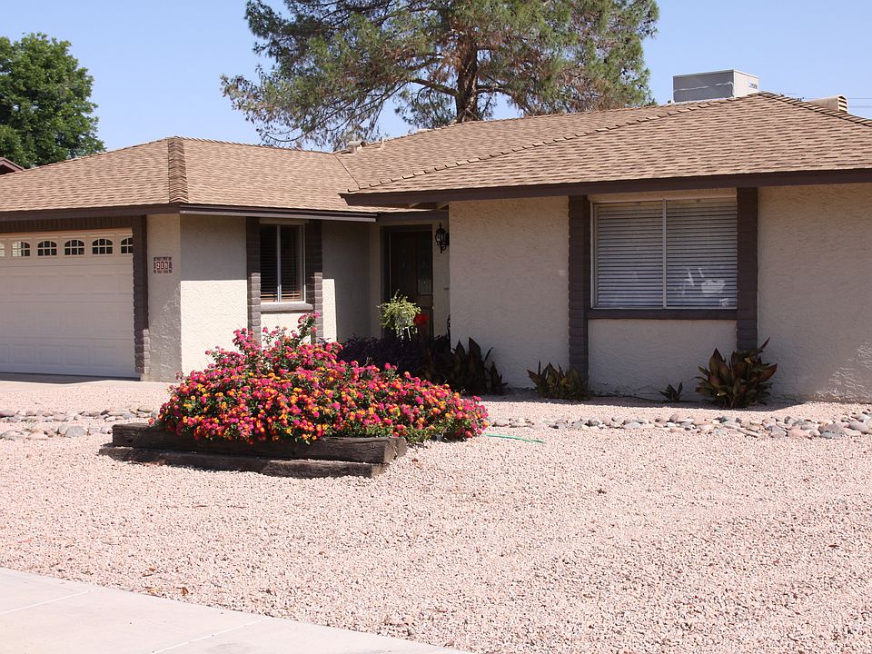 1st image of 218 E Avenida Sierra Madre
