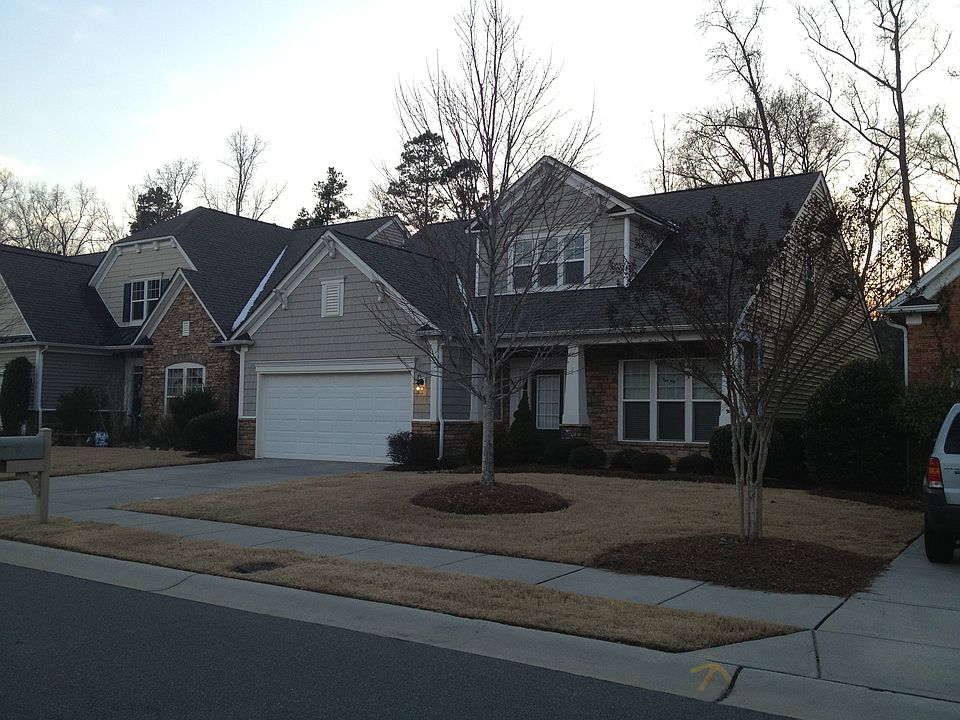 Beautiful Lawson at Ashley River