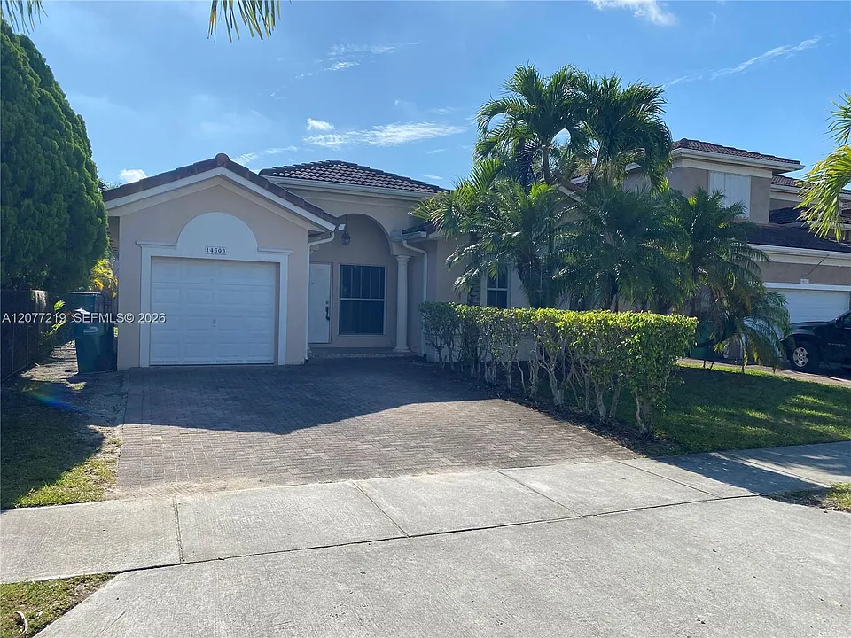 14503 SW 158th Ct