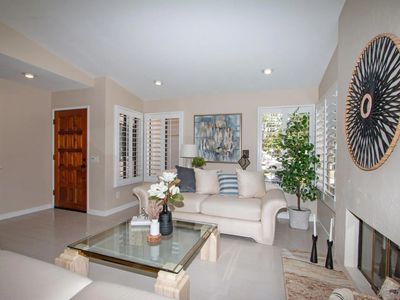 17977 Avenida Alozdra, San Diego, CA, 92128