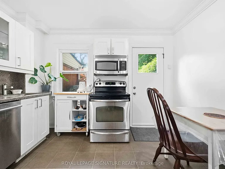 150 Elmer Ave — Photo 10