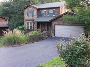 1307 Woodland Oaks Dr, Ballwin, MO 63021