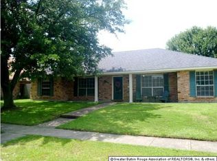 8955 Whitehall Ave, Baton Rouge, LA 70806