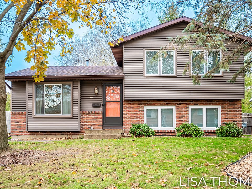 1st image of 1055 Sweet St NE