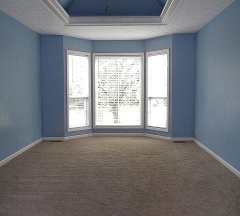 4th image of 181 Buckingham Blvd