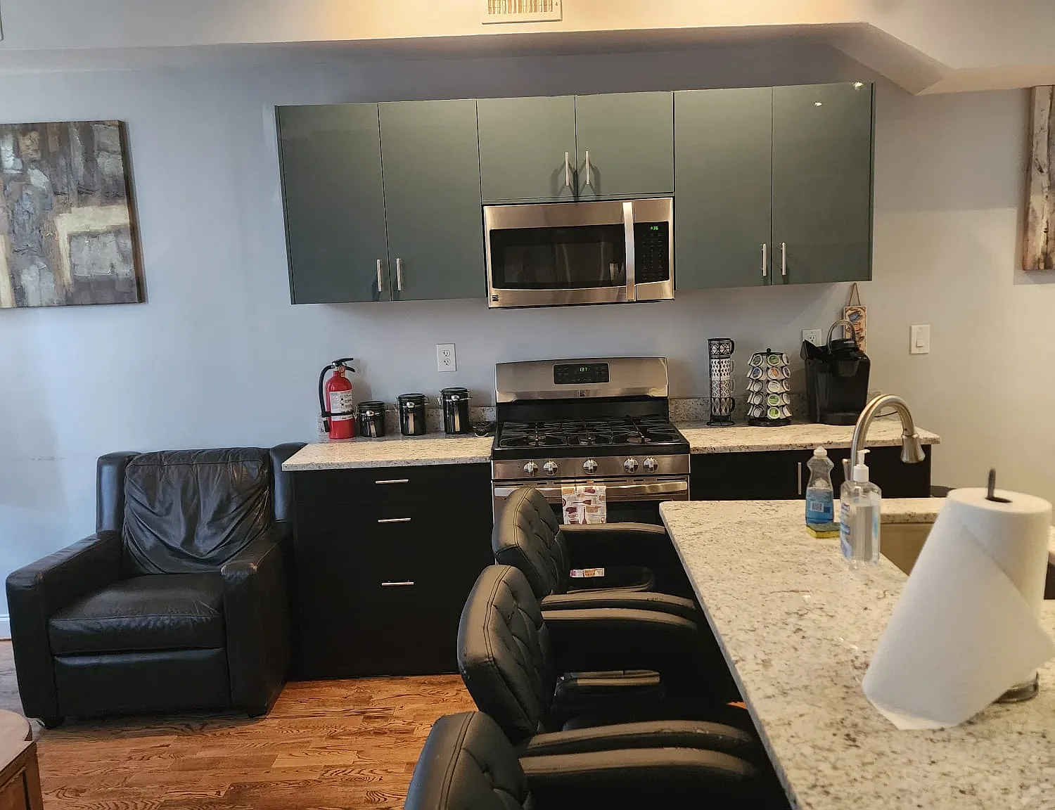 3 bed, 1530 sqft, $3,000 — Photo 3