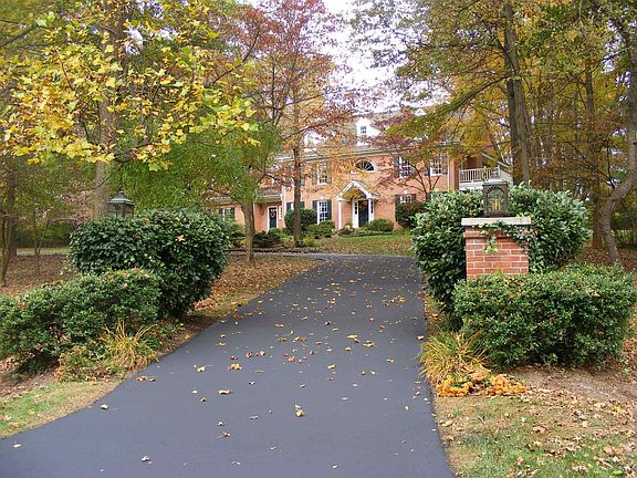Driveway to home
