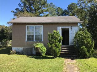 30 Log Cir, Tallassee, AL 36078